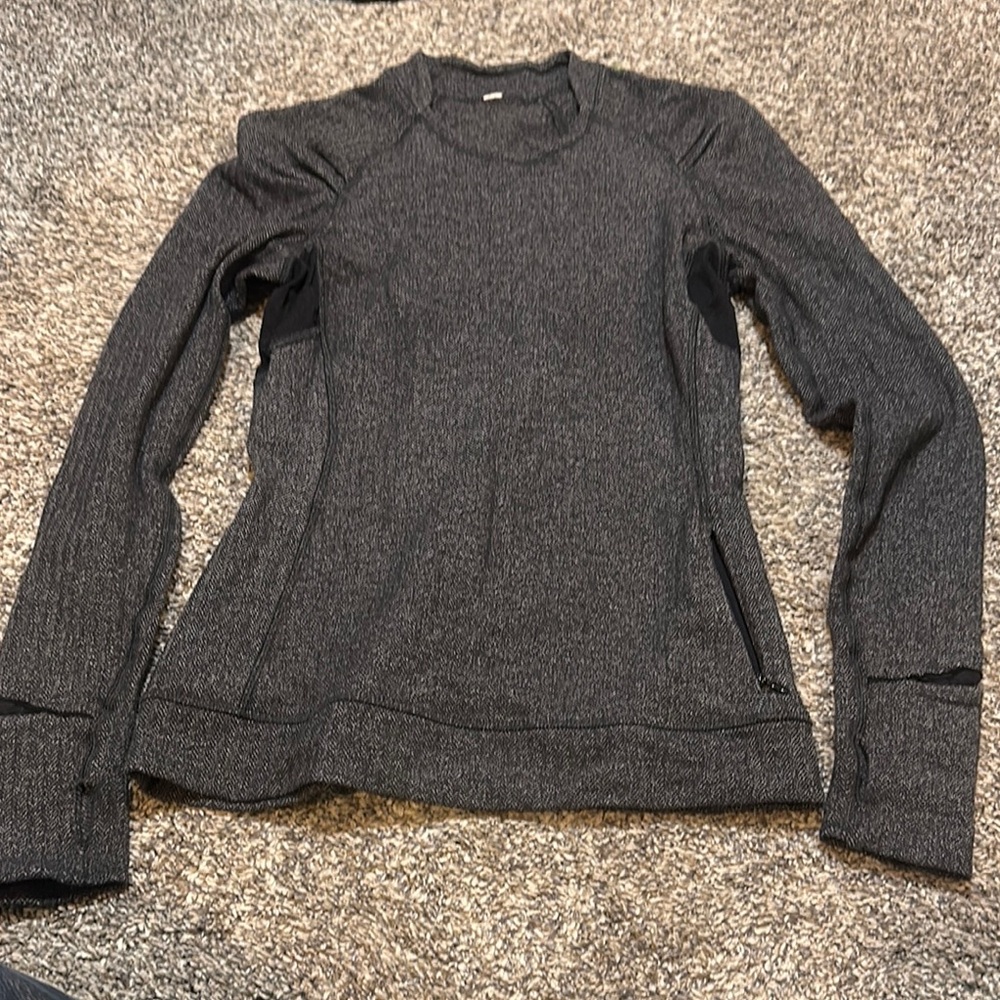 Lululemon Gray Long Sleeve Top Size 4